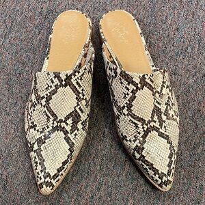 Crown vintage snakeskin mules size 8.5